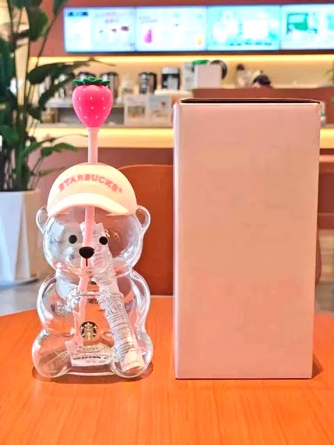 2026 Starbucks Bearista Pink Bear Glass Tumbler 20oz Cold Cup with Straw Gift Set